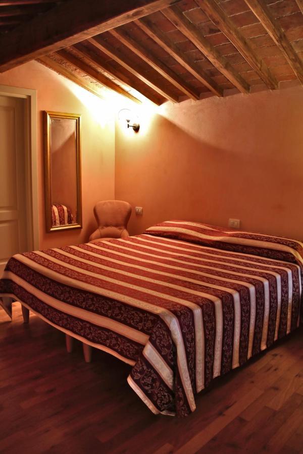 Casa Gaia Guest House Lucca Exterior photo