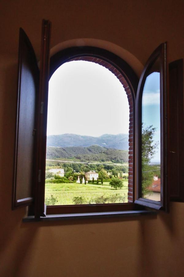 Casa Gaia Guest House Lucca Exterior photo